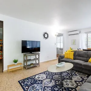 Holiday home Huge Porch House In Rainforest 15 Min From, Sabana (Luquillo)